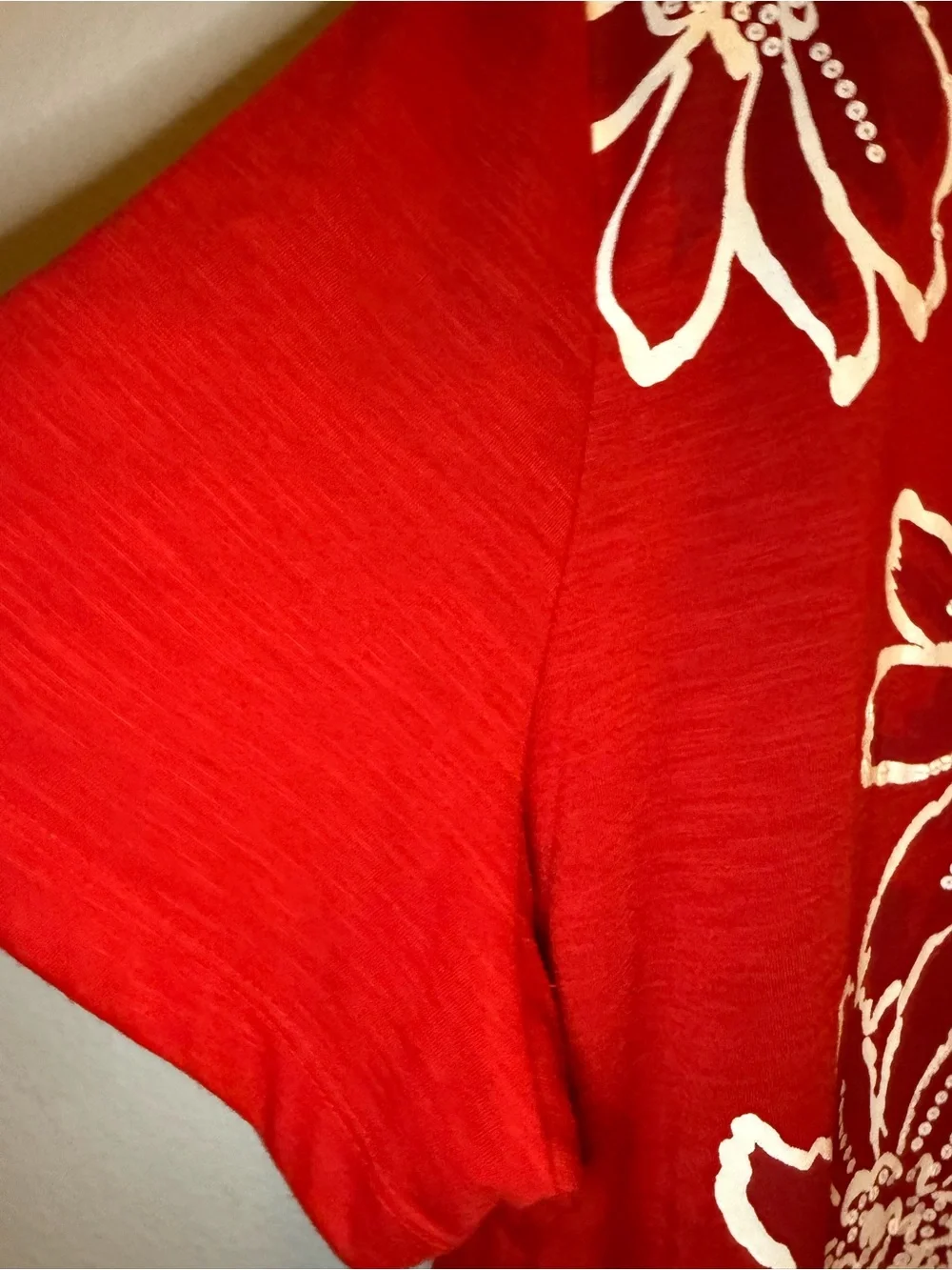 Alfred Dunner Red Short Sleeve Tee with White Floral Print